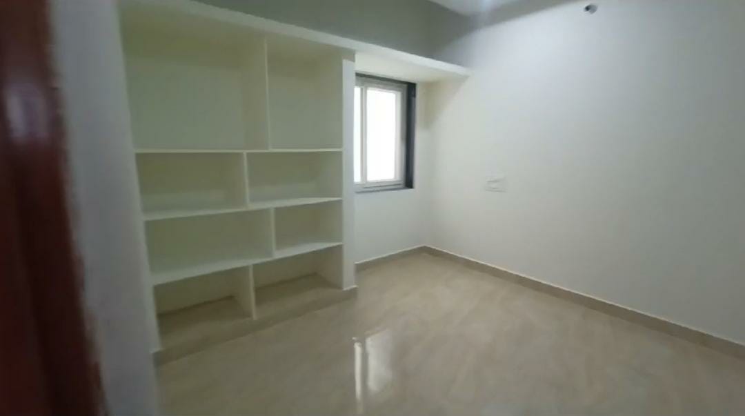 3 BHK Flat for sale in Ta